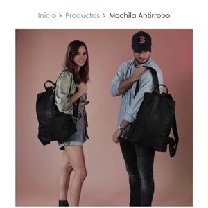 NWOT Mochila Antirrobo- New Anti Theft Backpack, Black